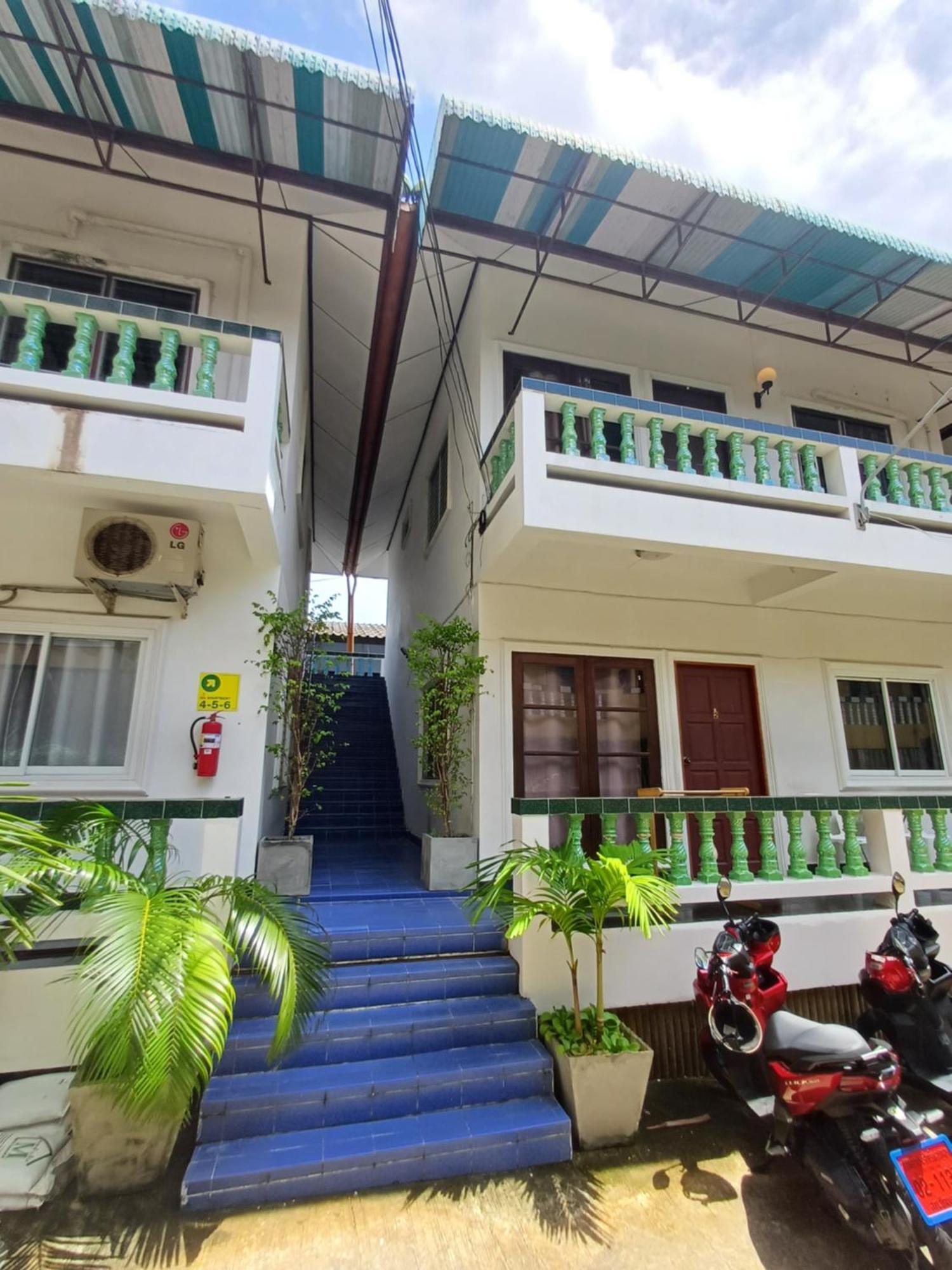 The Villa Residences Resort Patong Екстер'єр фото