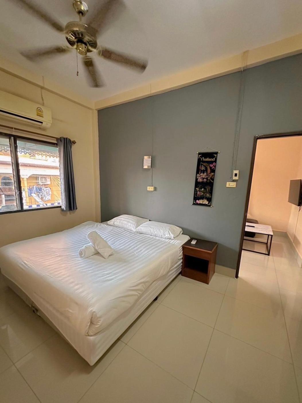 The Villa Residences Resort Patong Екстер'єр фото