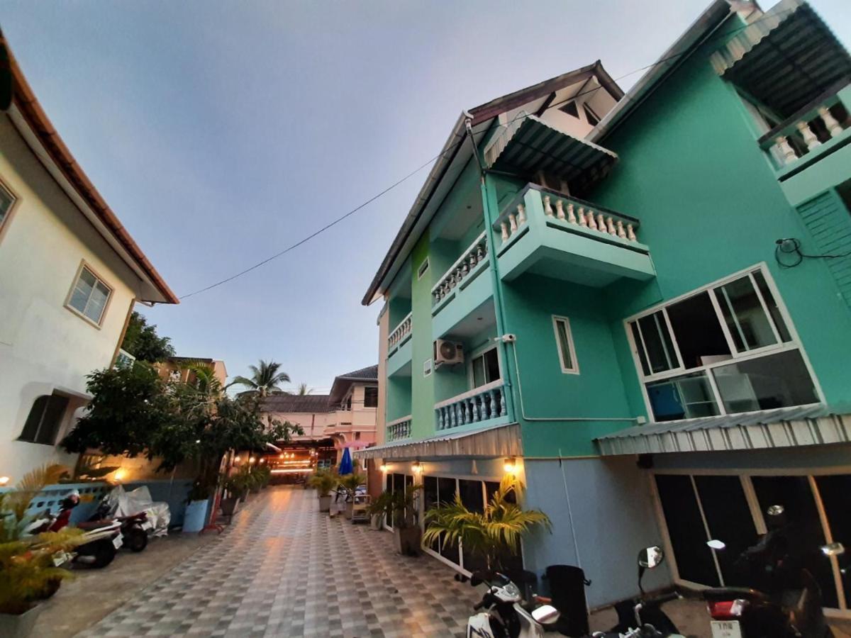 The Villa Residences Resort Patong Екстер'єр фото